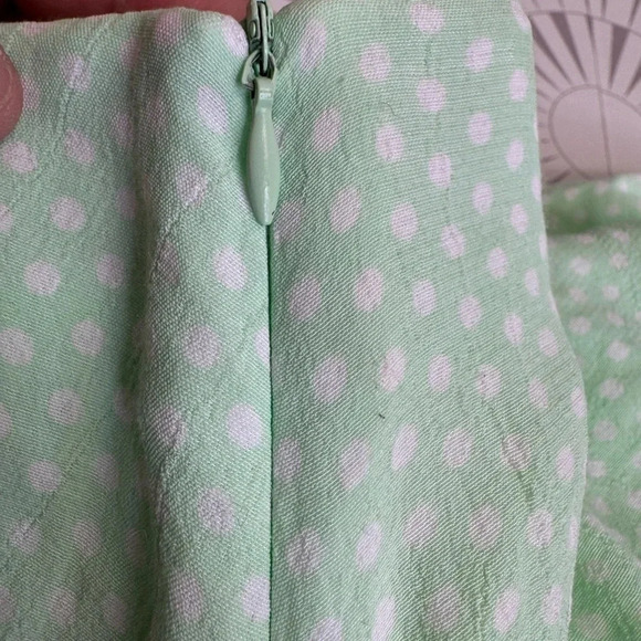 Zara Green Skort with White Dots Side Zipper Size XS - Picture 4 of 4